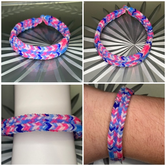[💙🆓]  3/10$ 🛍 Handmade Rainbow Loom bracelet 🌈💖 - Picture 1 of 1